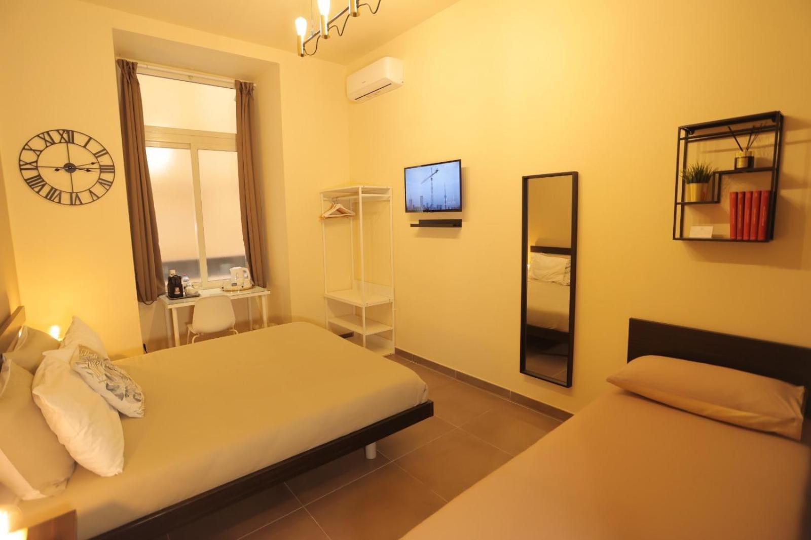 Scarlatti 60 Bed & Breakfast Naples
